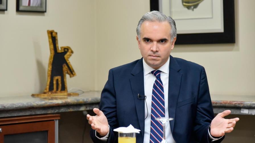 Gobierno busca vías para que empleados puedan recibir salario de Navidad Gobierno busca vías para que empleados puedan recibir salario de Navidad