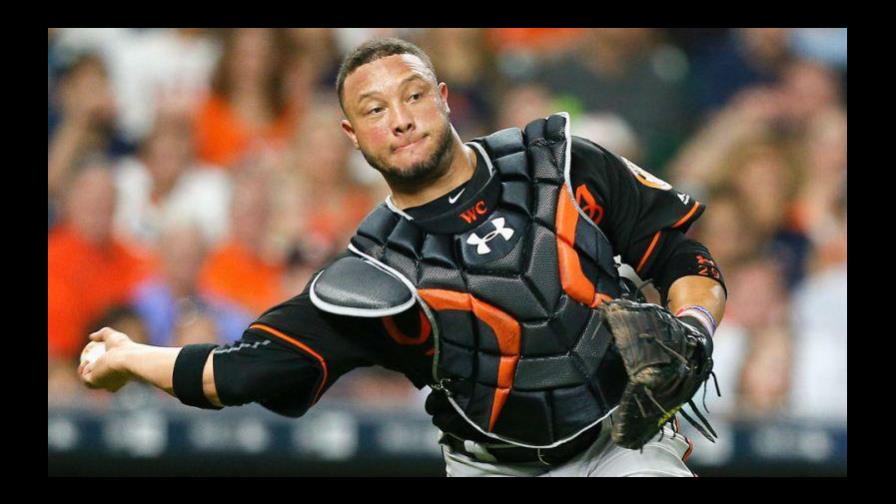 Los Nacionales ofrecen contrato de liga menor al receptor Welington Castillo Los Nacionales ofrecen contrato de liga menor al receptor Welington Castillo