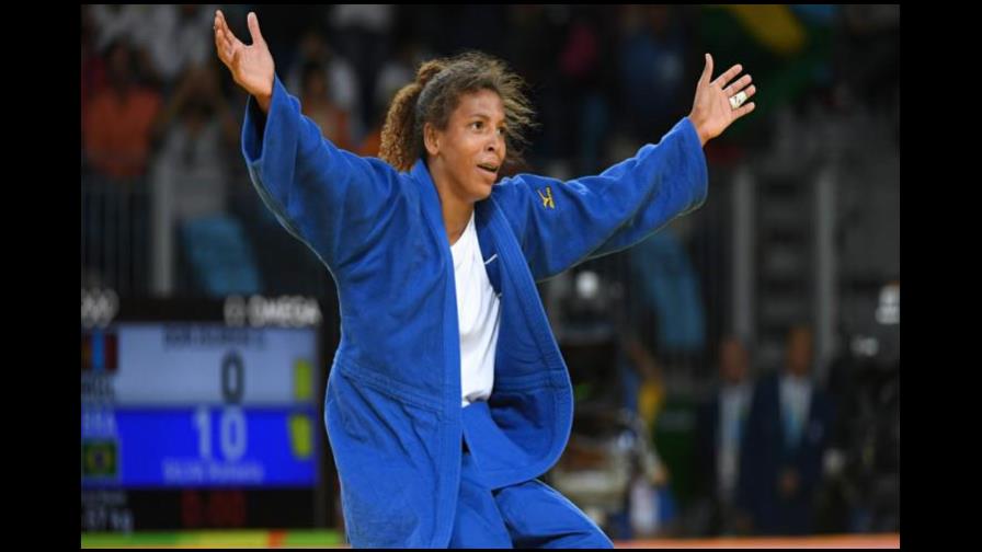 Campeona olímpica brasileña se perderá Juegos Olímpicos por dopaje