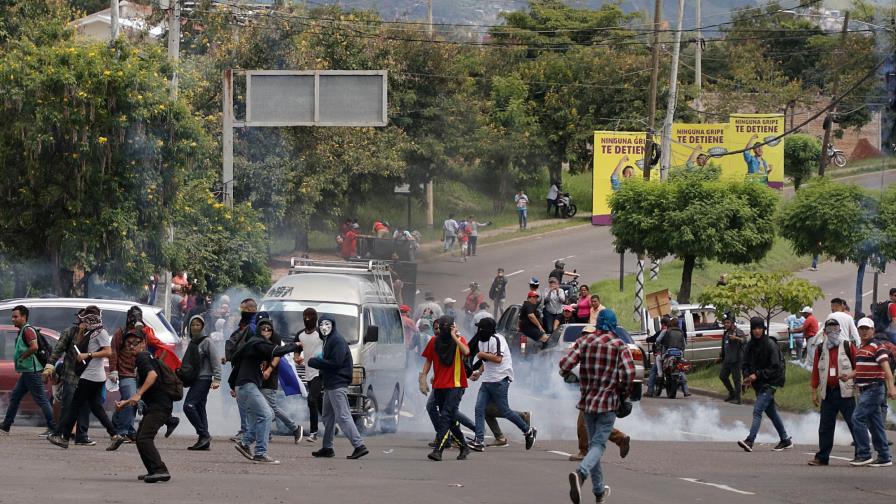 Honduras: Protestas contra presidente se vuelven violentas