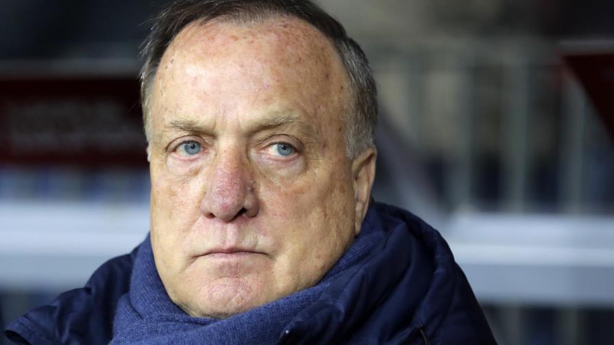 Feyenoord contrata a Dick Advocaat como técnico