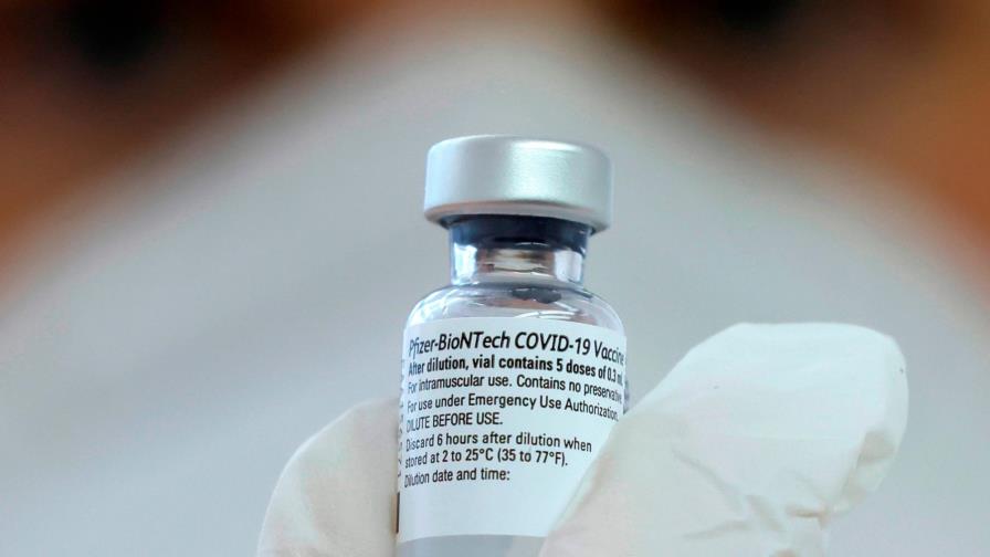 Pfizer presenta datos para solicitar tercera dosis para la población general Pfizer presenta datos para solicitar tercera dosis para la población general