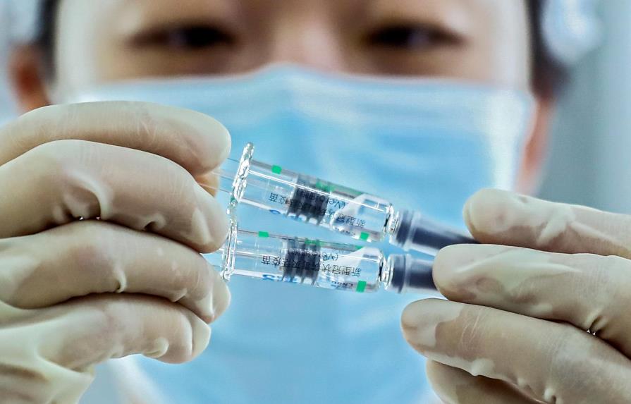 Colombia: primer país de la región en recibir vacunas COVAX