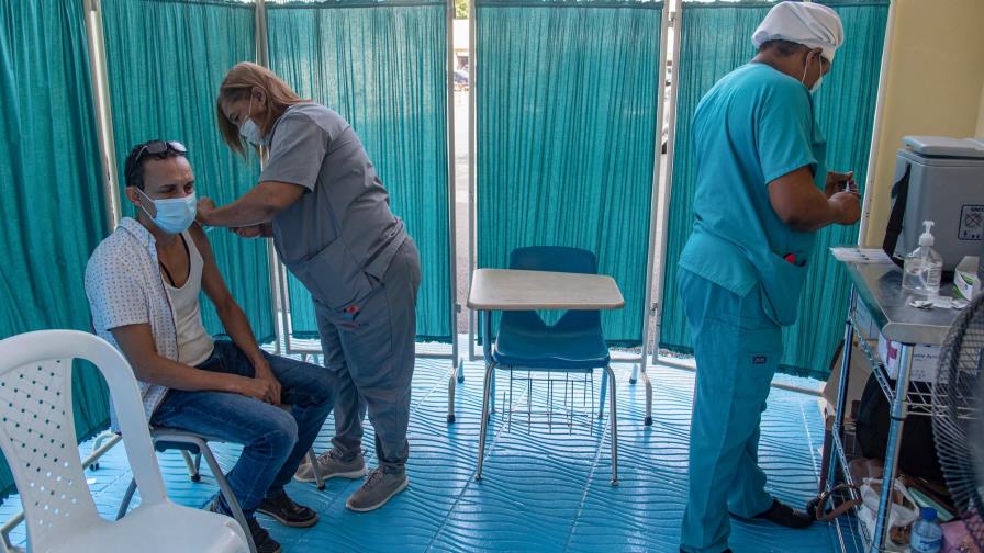 Disminuyen los contagios en el DN en las primeras dos semanas sin toque de queda