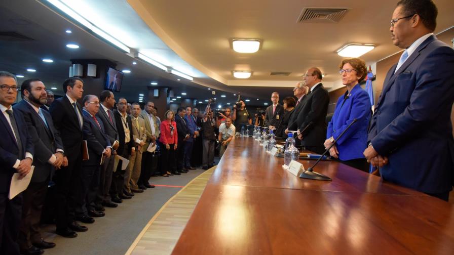 Junta se reunirá con partidos y dictará nuevos reglamentos