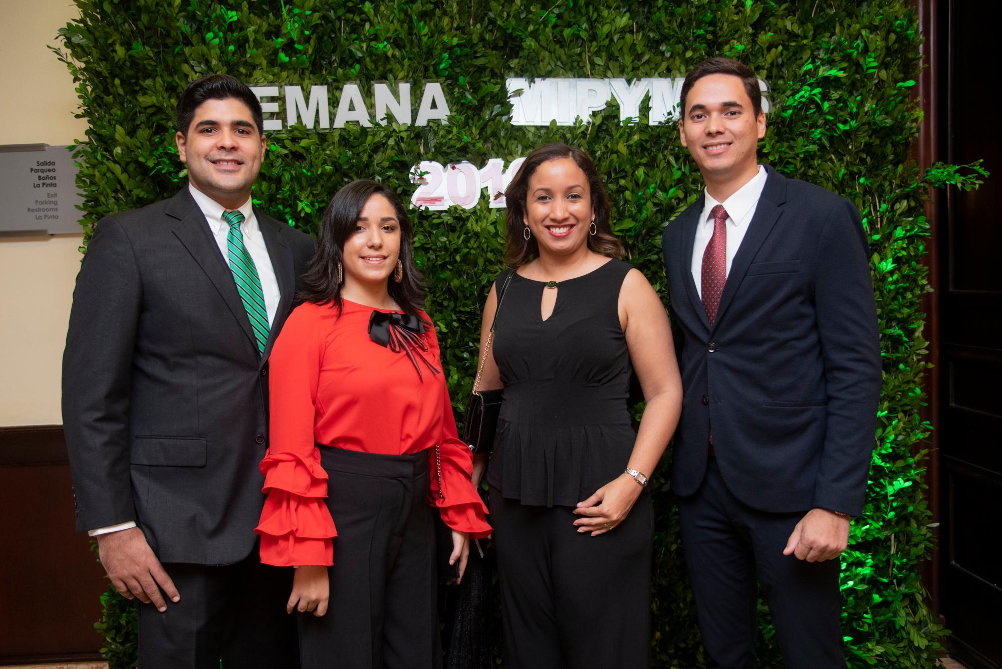 Juan Enrique Kelner, Cristina Peña Gómez, Roselys Arias Siri y Gabriel Iñiguez.