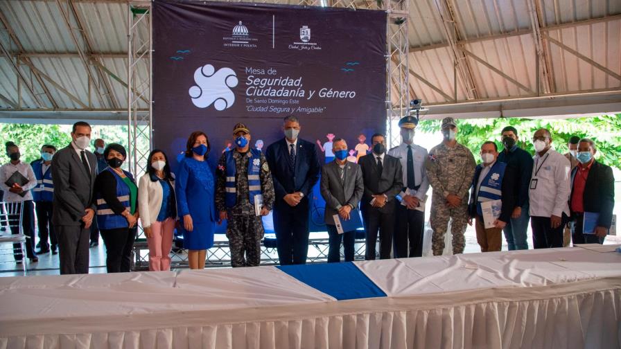 Autoridades presentan plan de seguridad en Santo Domingo Este