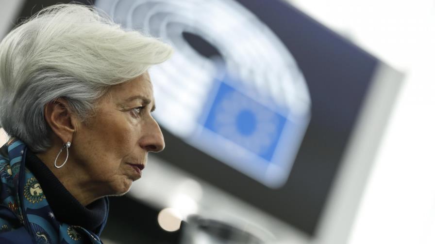 BCE exhorta a gobiernos a estimular el crecimiento