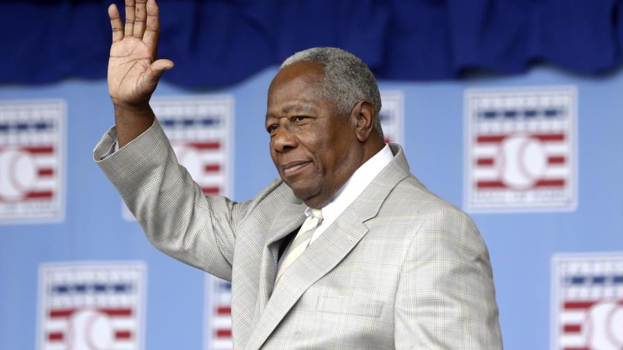 Hank Aaron, leyenda del béisbol, murió, informan los Bravos