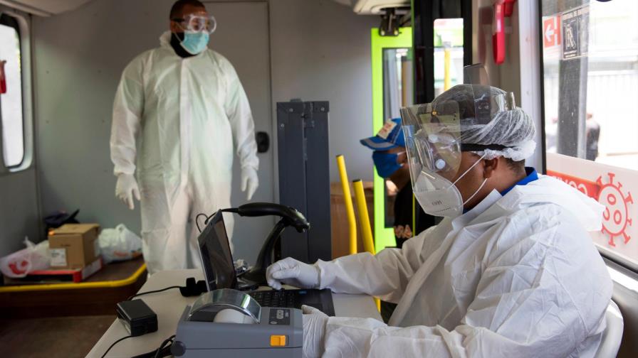 República Dominicana suma 10 fallecidos por COVID-19 y 960 nuevos contagiados