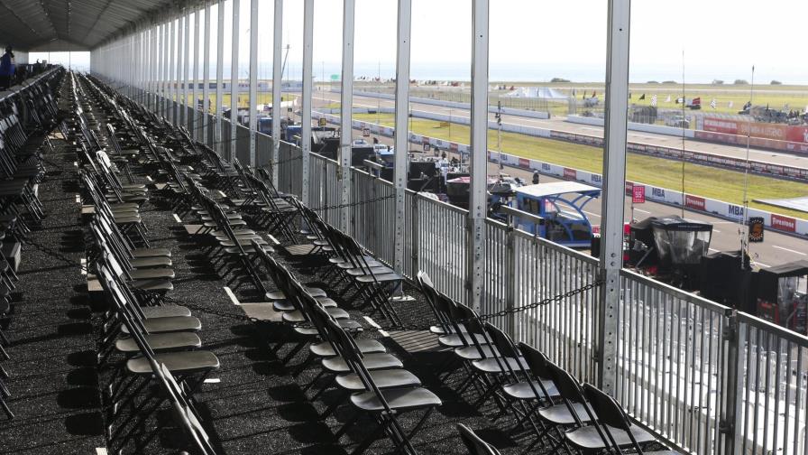 NASCAR recorta salarios de empleados NASCAR recorta salarios de empleados