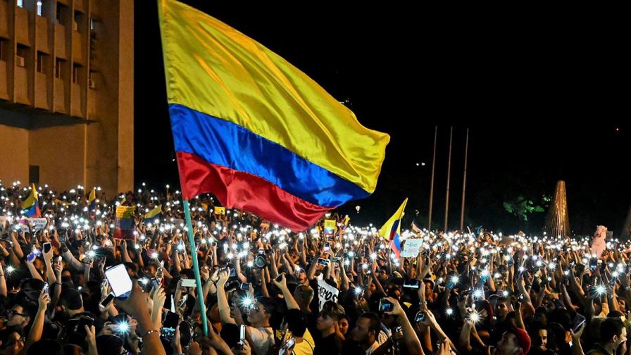 Sindicatos dejan en el aire diálogo con Duque y llaman nuevo paro en Colombia Sindicatos dejan en el aire diálogo con Duque y llaman nuevo paro en Colombia