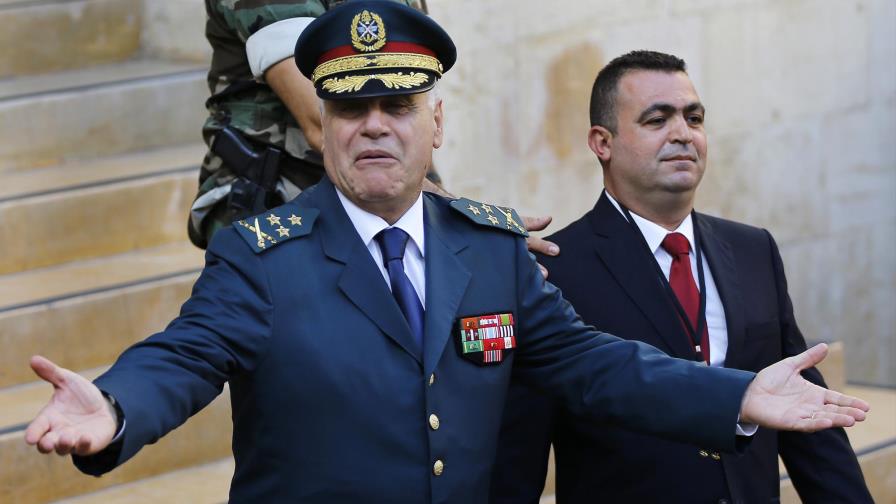 Militar libanés dice que trató de deshacerse de nitrato