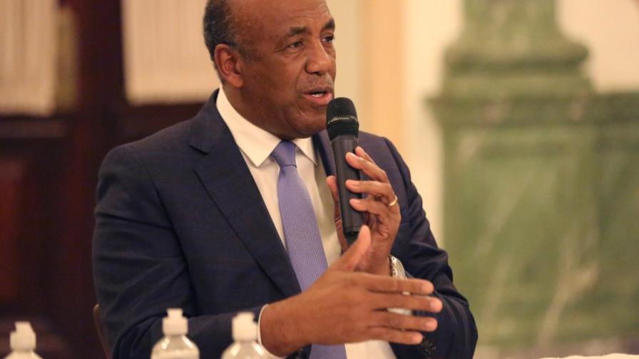 Almonte: Gobierno apoya explotación minera que beneficie comunidades