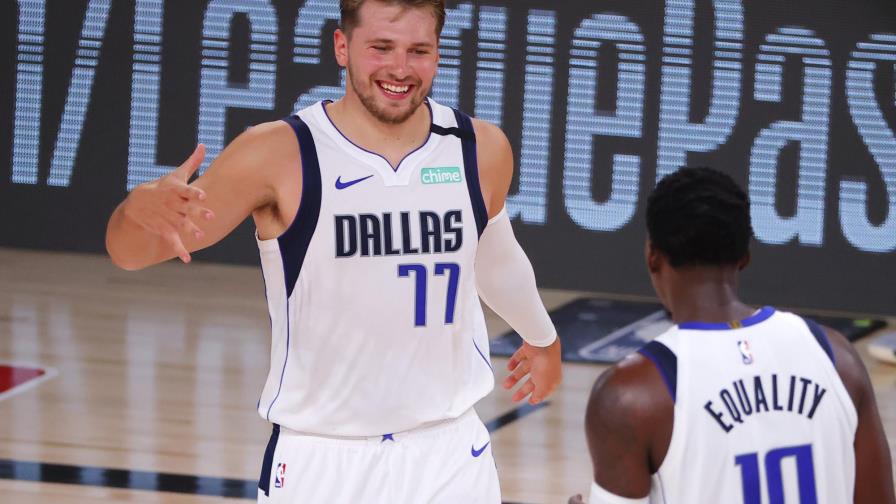 Dallas gana a Bucks 136-132 con 17mo triple-doble de Doncic