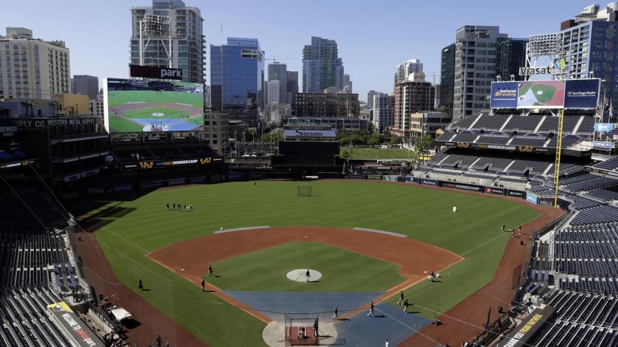 Gigantes vuelven; Padres pierden a Mateo