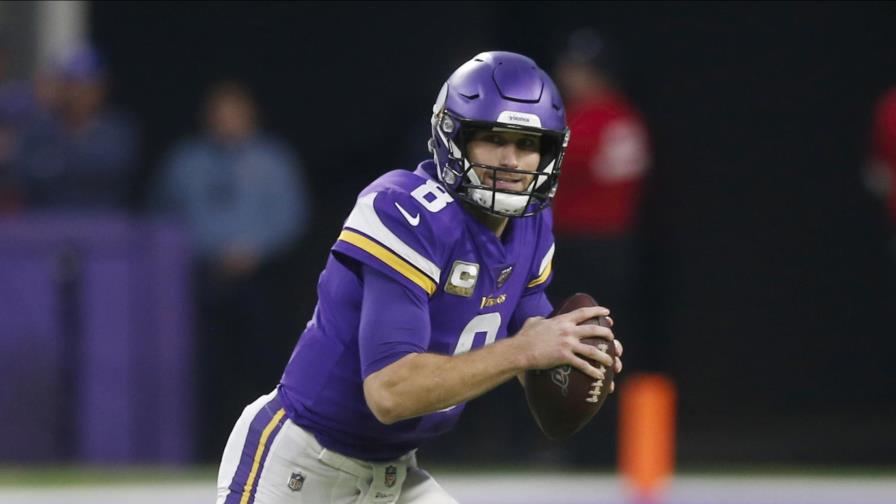 Vikings extiende el contrato de Kirk Cousins por dos años