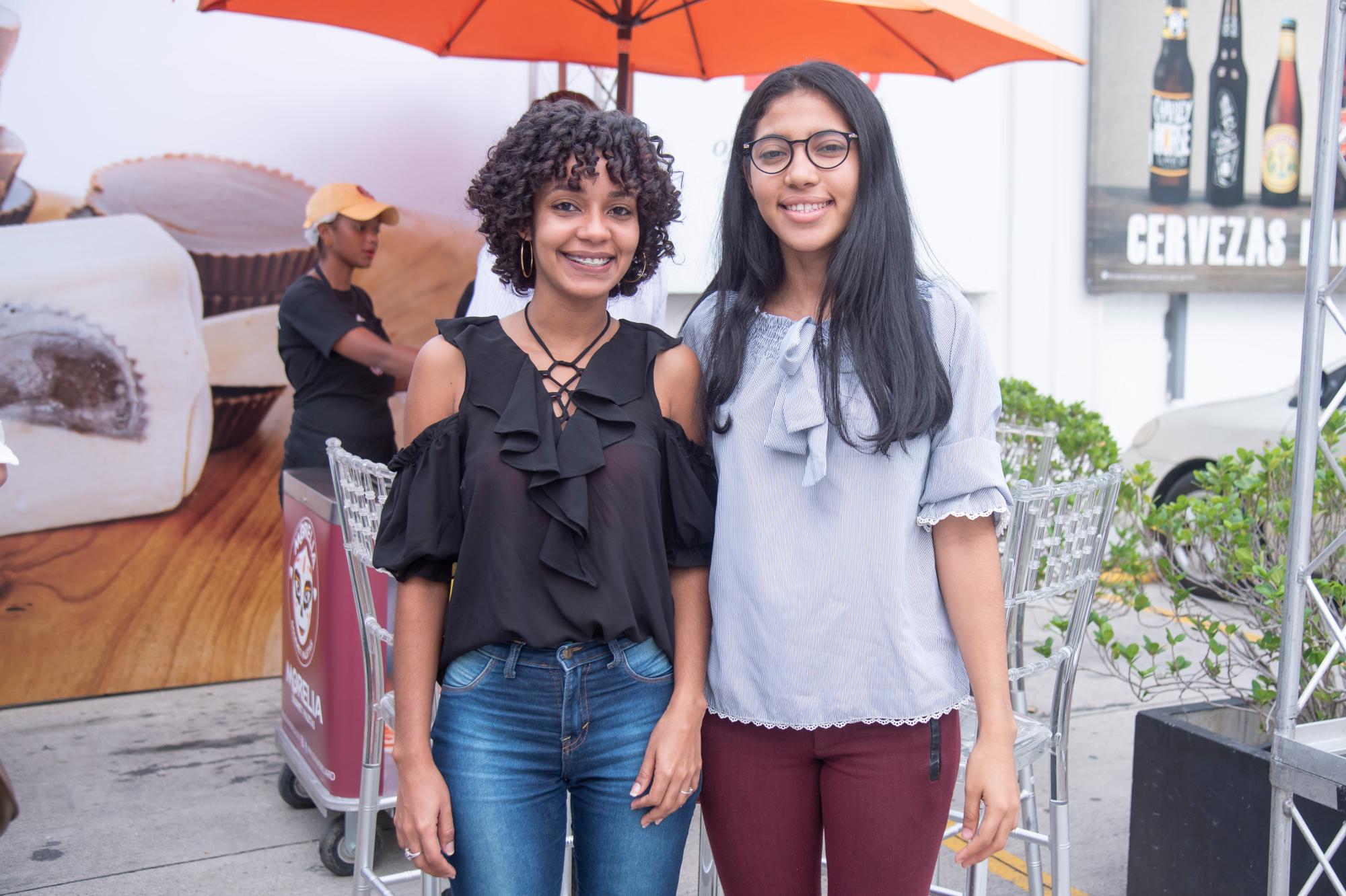 Kiverly Herrera y Janeirys Díaz. 