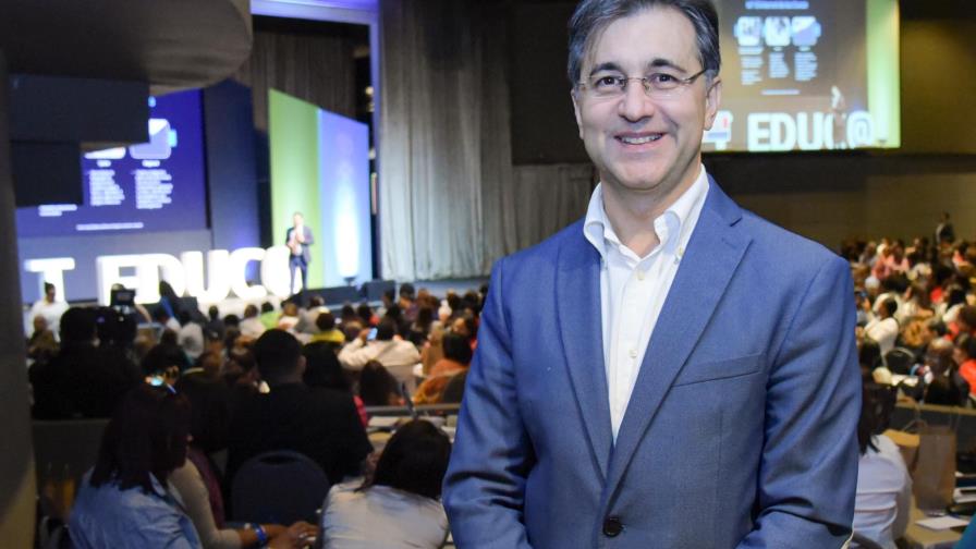 EDUCA propone ‘nuevo modelo educativo’: “La familia del siglo XXI debe planificarse y ordenarse”