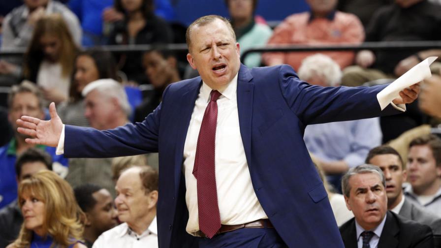 Los Knicks a punto de firmar a entrenador Thibodeau Los Knicks a punto de firmar a entrenador Thibodeau