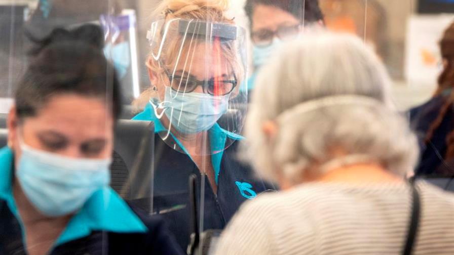 Más de 700 nuevos casos y 80 muertes de COVID-19 en 24 horas en Florida Más de 700 nuevos casos y 80 muertes de COVID-19 en 24 horas en Florida