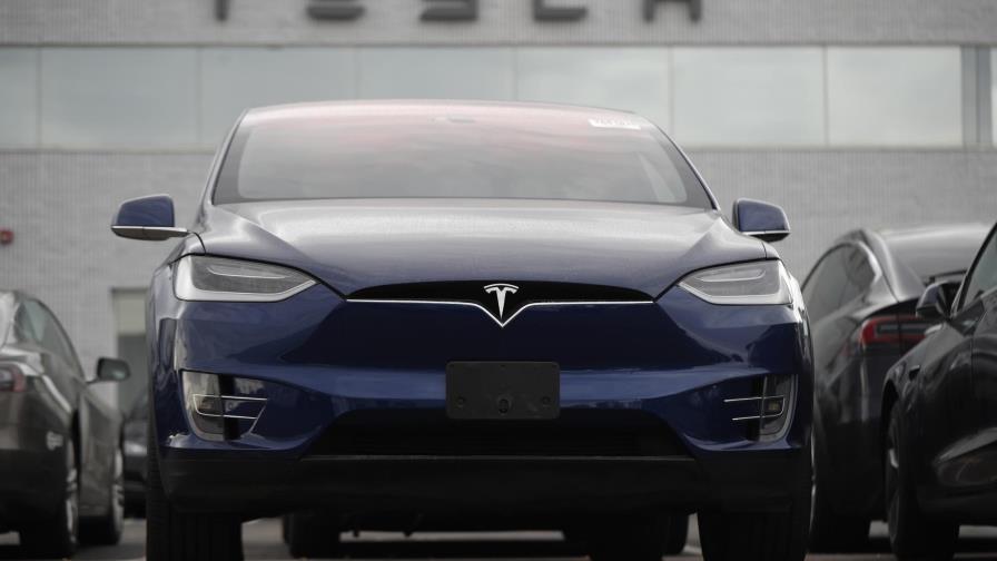 Tesla planea fabricar 500.000 autos al año en Alemania