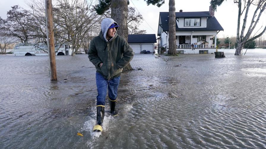 Inundaciones y apagones por tormentas en noroeste de EEUU