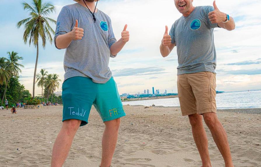 Youtubers inician en RD campaña mundial para eliminar basura de las playas 