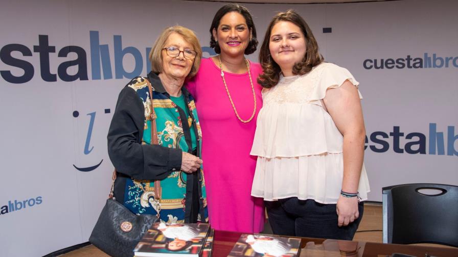 Chef Micaela Tolentino pone en circulación  “Recetas para toda una vida”