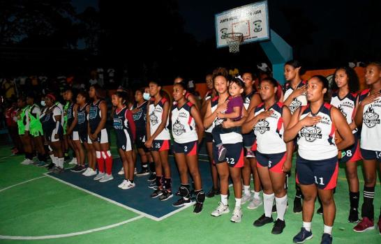 Inauguran torneo navideño de baloncesto y voleibol en Don Juan de Monte Plata