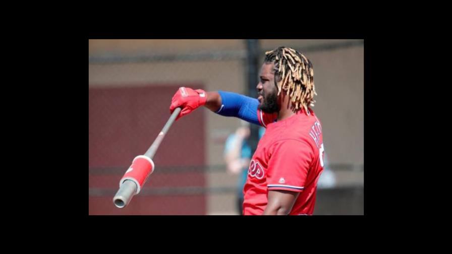 Odubel Herrera practica con los Gigantes, pero no hay fecha para su debut