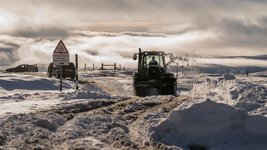 30,000 personas sin luz en Inglaterra y Escocia por tormenta