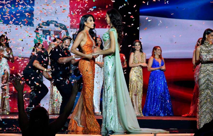 Debbie Aflalo parte al Miss Universo y Andreína Martínez le manda mensaje