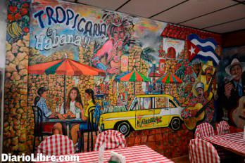 Vista de uno de los murales pintados por el artista en La Esquina de Tejas.