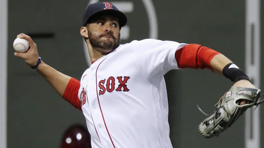 J.D. Martínez se enfoca en su rutina para recuperar su swing