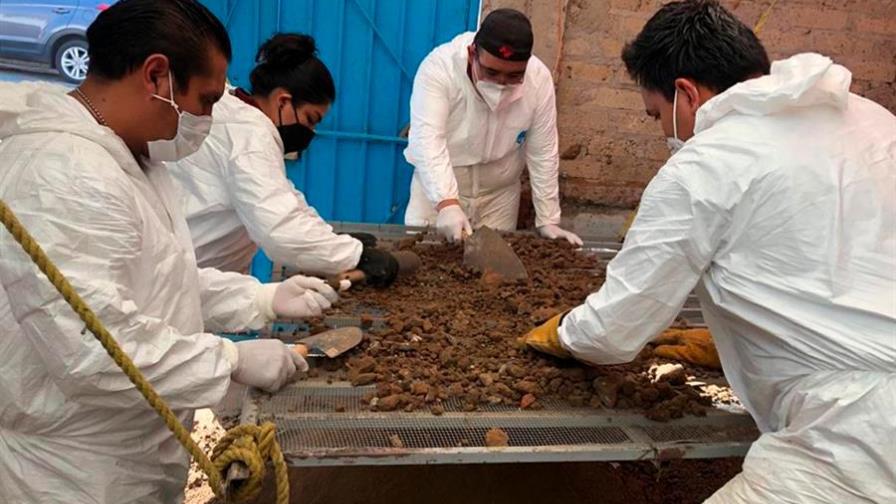 Siguen pesquisas contra presunto feminicida mexicano y hallan miles de huesos Siguen pesquisas contra presunto feminicida mexicano y hallan miles de huesos