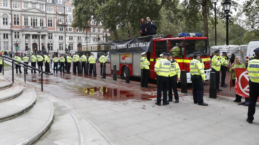 Protestan por medio ambiente en Londres