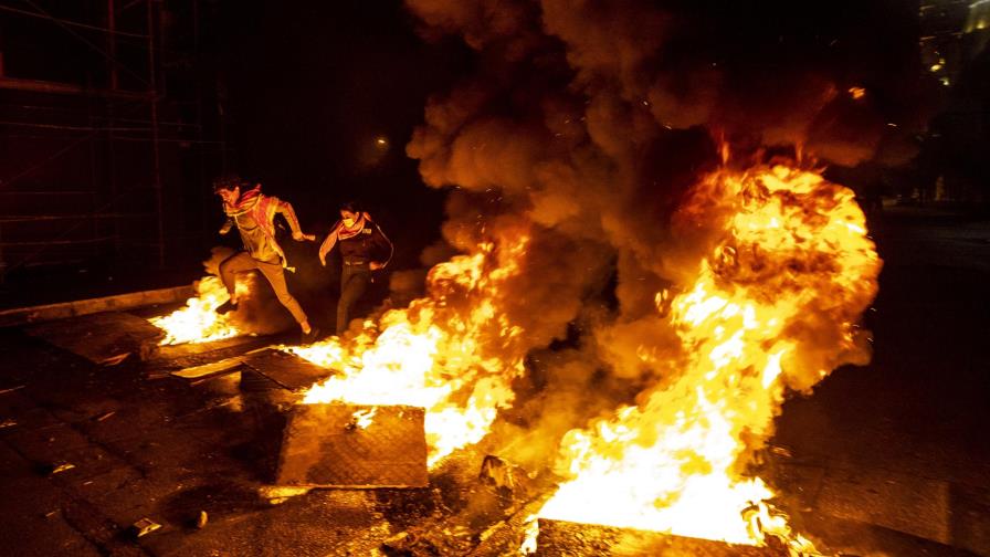Las protestas paralizan a una Líbano en crisis