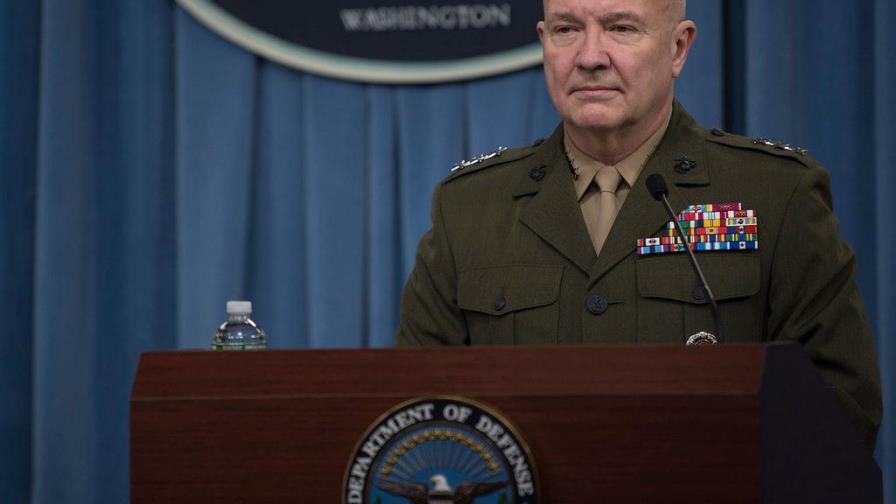 Estados Unidos proseguirá bombardeos en Afganistán si ofensiva talibán persiste (general)