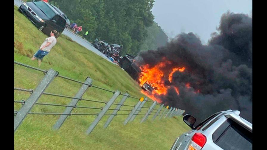 Nueve niños y un adulto mueren en accidente de tránsito en EEUU en medio de tormenta