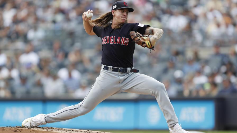 El duro golpe que recibieron los Indios: Abridor Mike Clevinger debe operarse