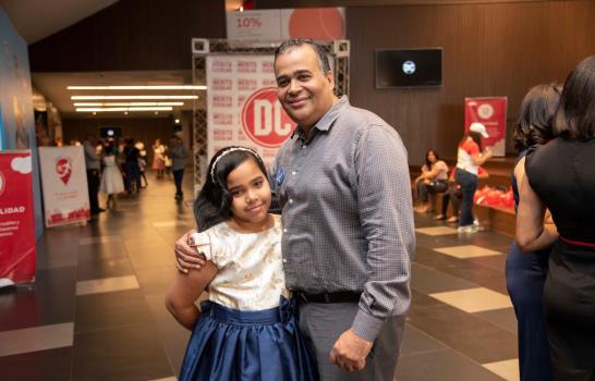 Distribuidora Corripio premia el mérito escolar Distribuidora Corripio premia el mérito escolar