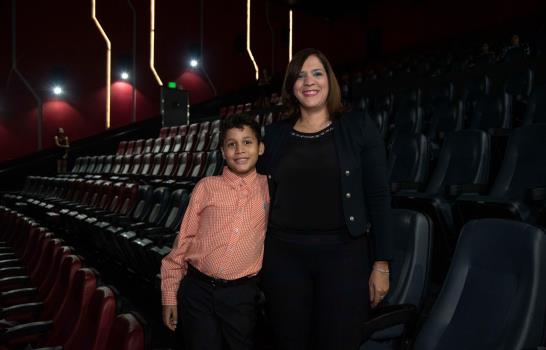 Distribuidora Corripio premia el mérito escolar Distribuidora Corripio premia el mérito escolar