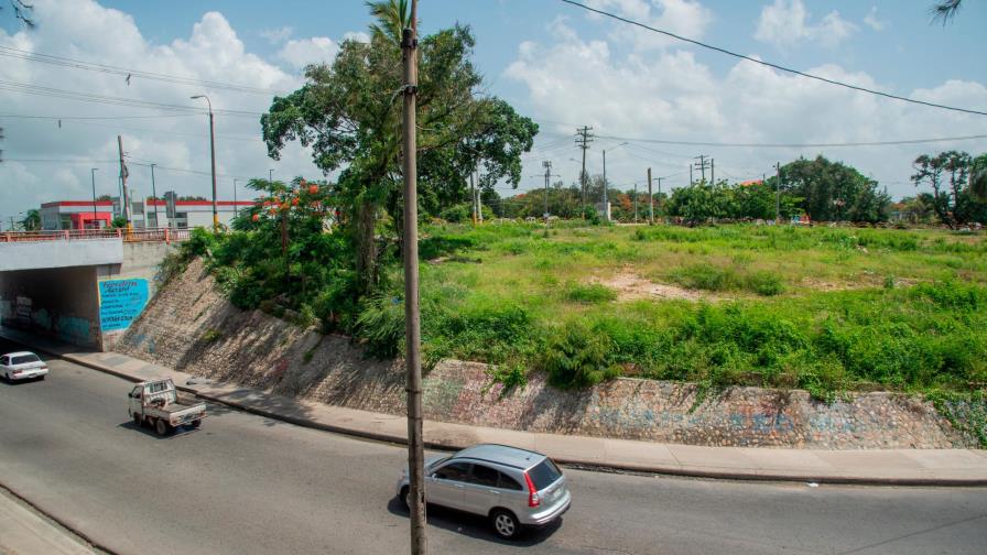 OPRET incumple compromiso de recuperar área verde entorno a estación Ercilia Pepín
