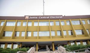 Junta Central Electoral se revisa     y busca recuperar su credibilidad