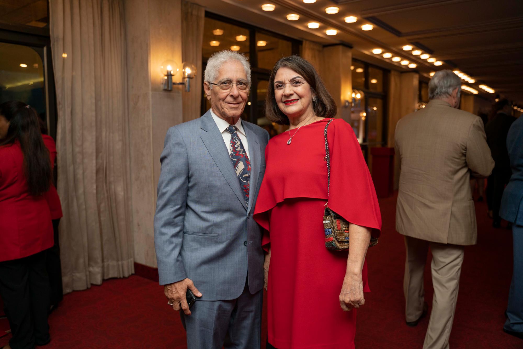 Juan Barceló y Maricela de Barceló.