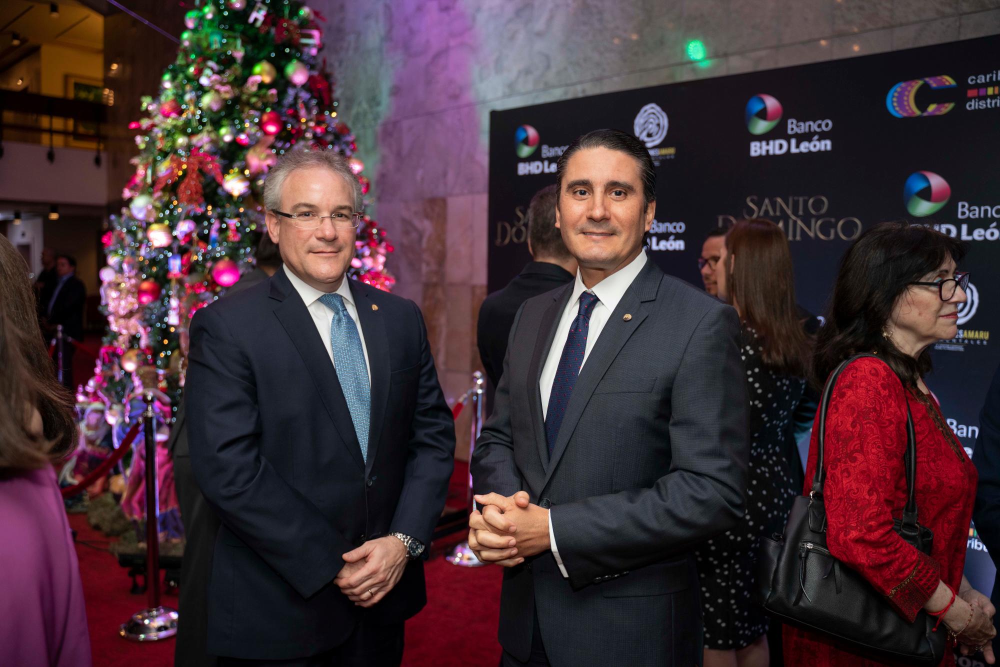 Alvin Martínez Llibre  y Guillermo  Dorge.