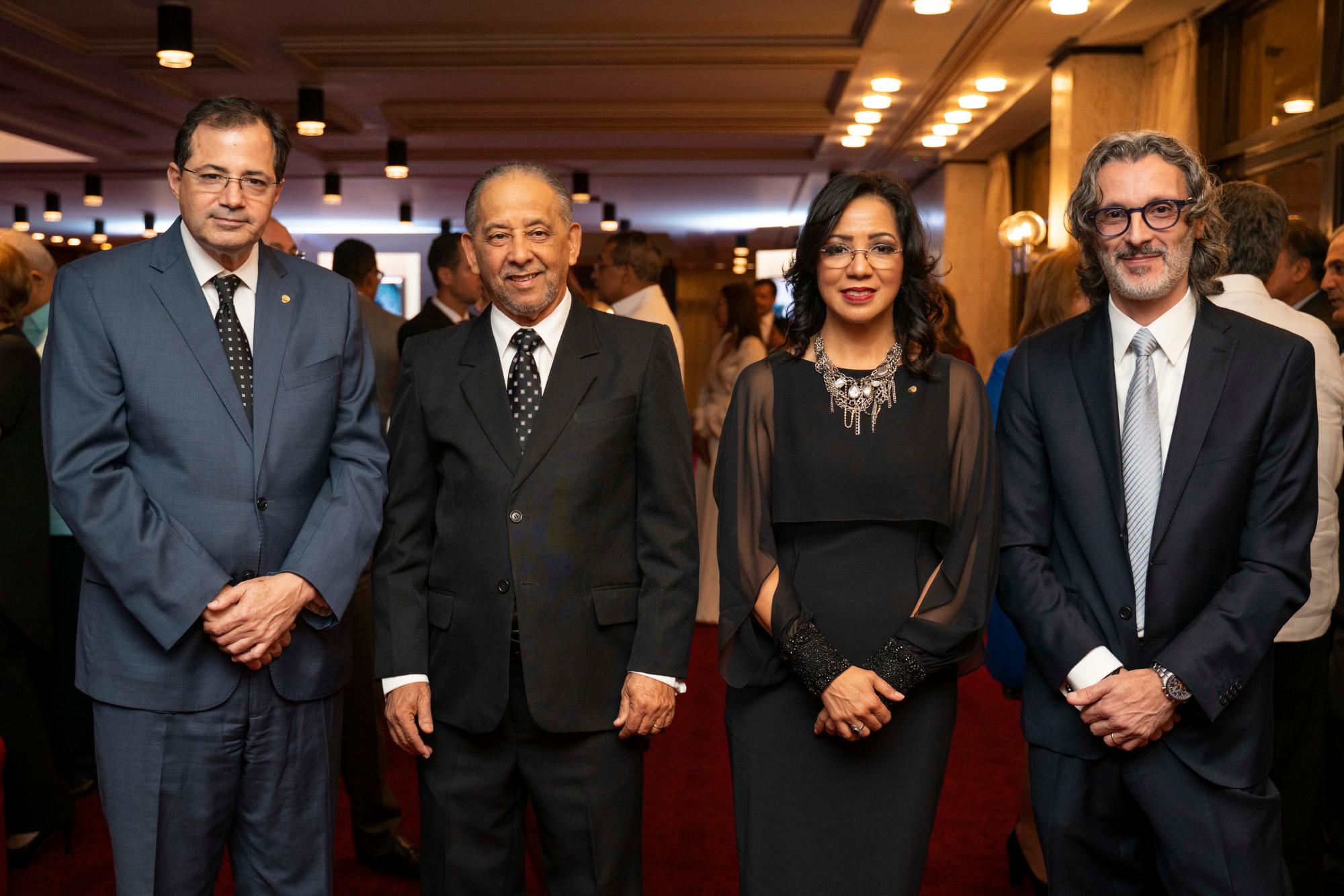 Steven Puig, Huchi Lora, Josefina Navarro y José (Pinky)Pintor.