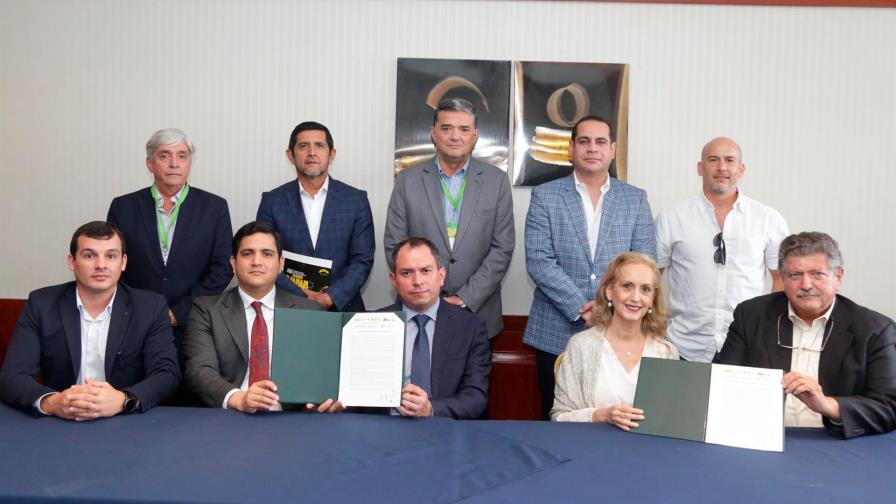 Exportadores piden a supermercados de Europa y EEUU asumir coste justo de bananas