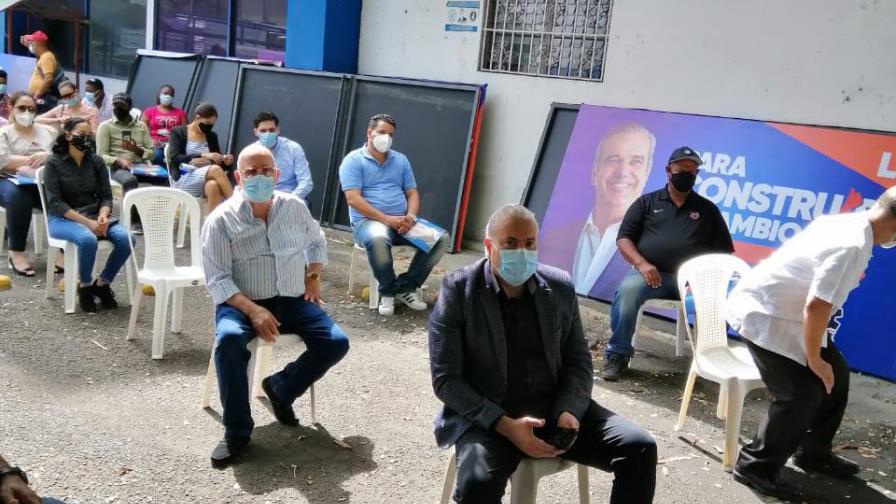 Deportistas profesionales se unen para respaldar a Luis Abinader